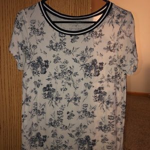 American Eagle Soft and Sexy tee